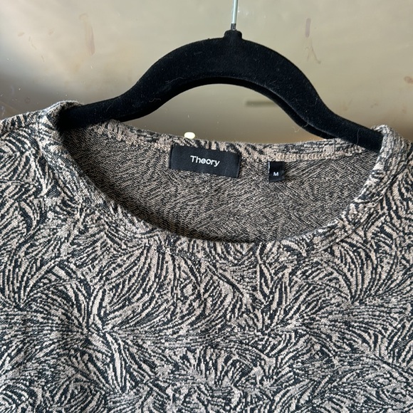 Theory Men’s T Shirt size medium - Picture 2 of 8